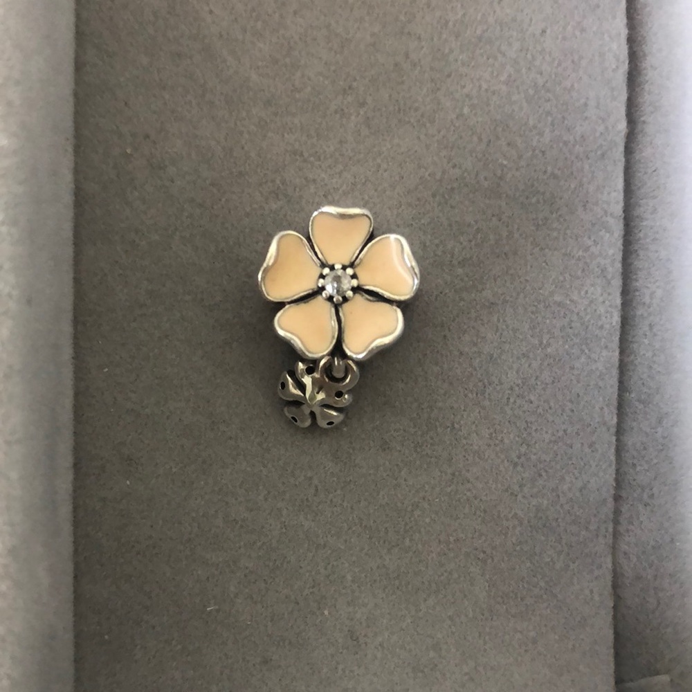 Pandora Flower Charm